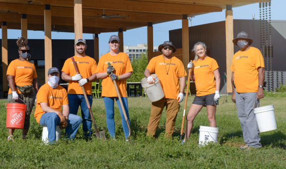 Spire employee group photo at Day for Good
